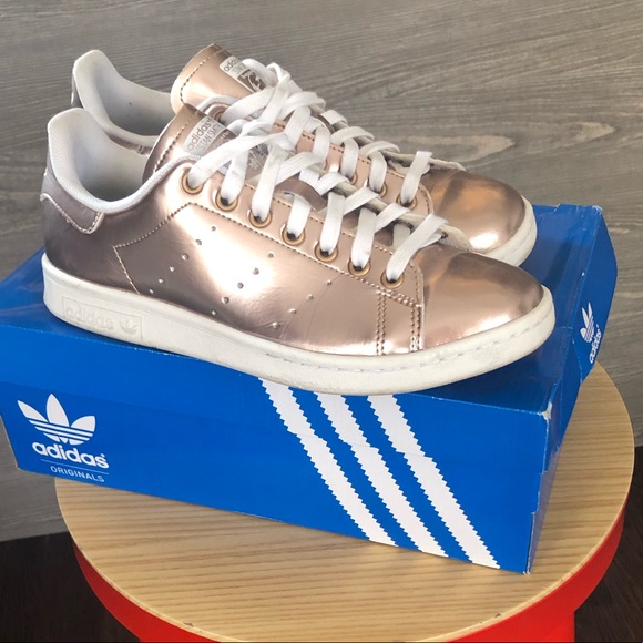 Adidas Stan Smith in rose gold Adidas Stan Smith in rose gold